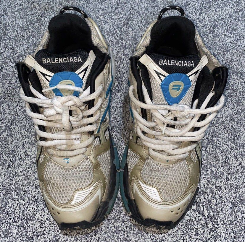 BALENCIAGA RUNNER BLUE (Category: Casual Shoes) located in Quezon City. Submitted by semantaryrave (Listing ID 1462630265, Image 1). Description: Balenciaga runner blue Size 43 Need wash Issue scratch (Eu- 43/ Us- 10 /Uk- 9).