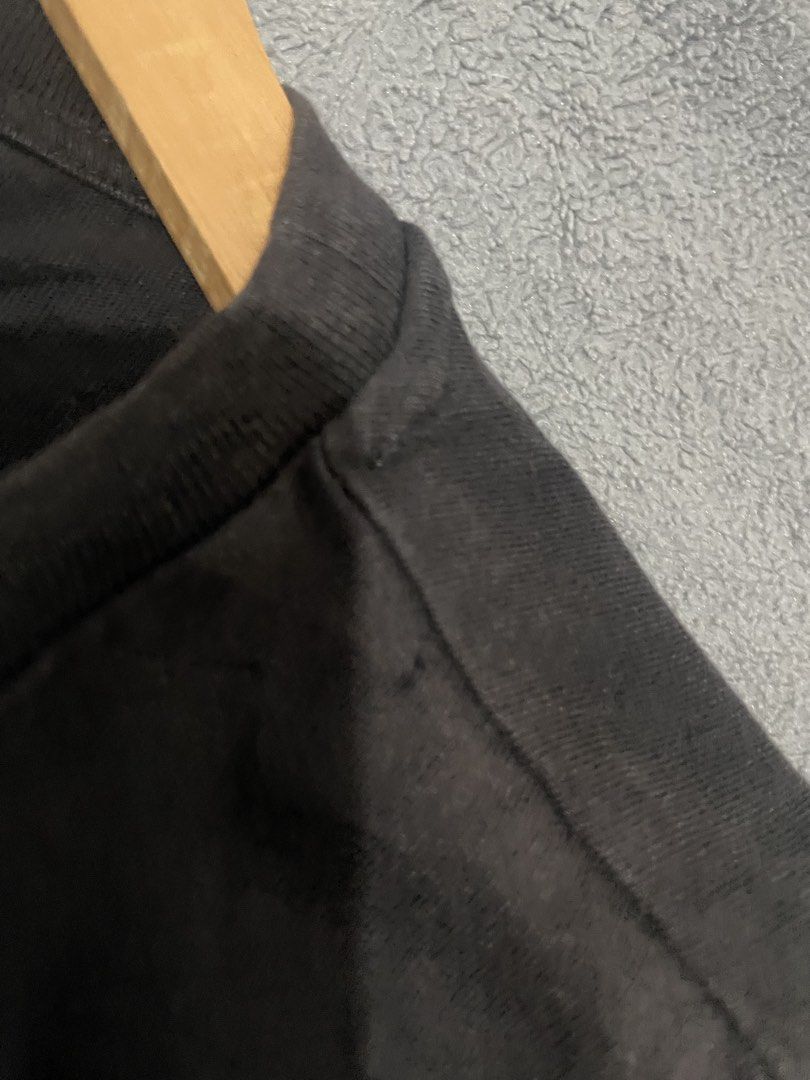 BAPE (Category: Formal Shirts) located in Manila. Submitted by rukasuu (Listing ID 1462585527, Image 3). Description: ANJAN NA DETAILS 21X26.5 flat dimes.