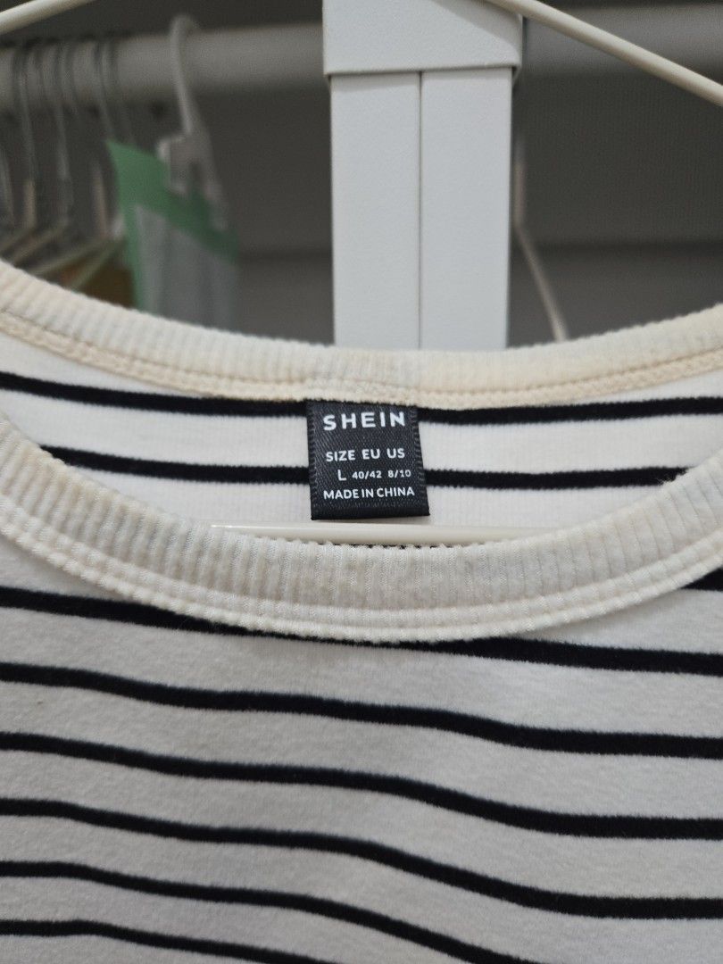 Basic Striped Top - SheIn (Category: Sleeveless) located in Agoncillo. Submitted by ariannacvii (Listing ID 1462440158, Image 2). Description: 👚 Pre-Loved Basic Striped Top — ₱100 I’m currently decluttering my wardrobe and letting go of some of my pre-loved clothes! 🤍 • Size: L • Brand: SheIn • Condition: Like New • Price: ₱100 Perfect for casual, everyday outfits and easy to style! ✨ 📌 IMPORTANT NOTE: Some of my clothes have been stored and u