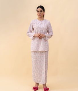 (Category: ) located in . Submitted by deejanakpreloved (Listing ID 1462553093, Image 1). Description: .
