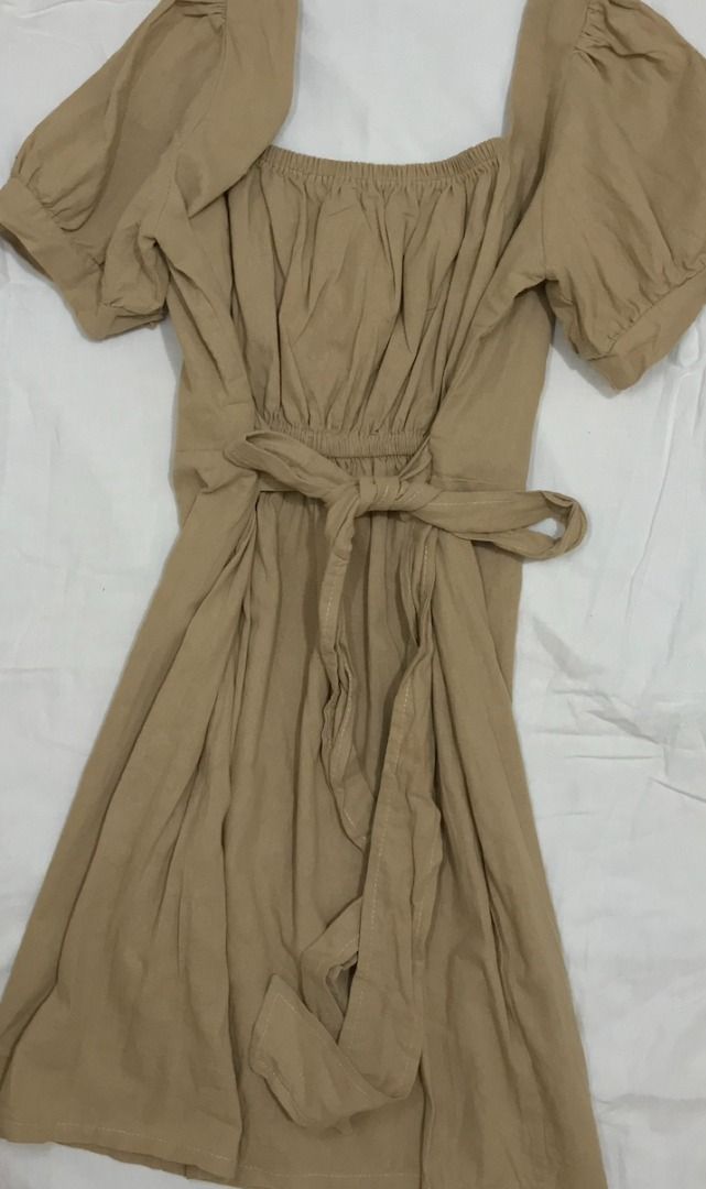 Beige Dress (Category: Dresses) located in Cebu City. Submitted by kyotiehamster05 (Listing ID 1462509295, Image 3). Description: s-m.