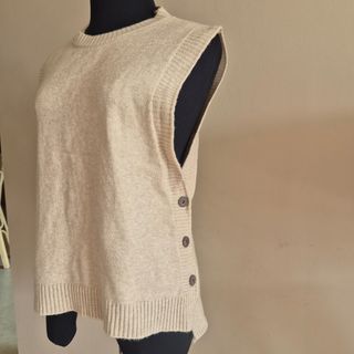 (Category: ) located in . Submitted by ThriftSing (Listing ID 1462553325, Image 1). Description: .