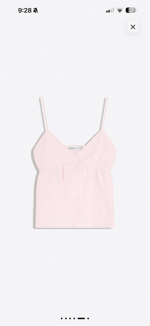 Bershka Pink Strappy Top (Category: Sleeveless) located in Binan City. Submitted by iluvm0nchichi (Listing ID 1462609816, Image 1). Description: Rfs: too big on me.