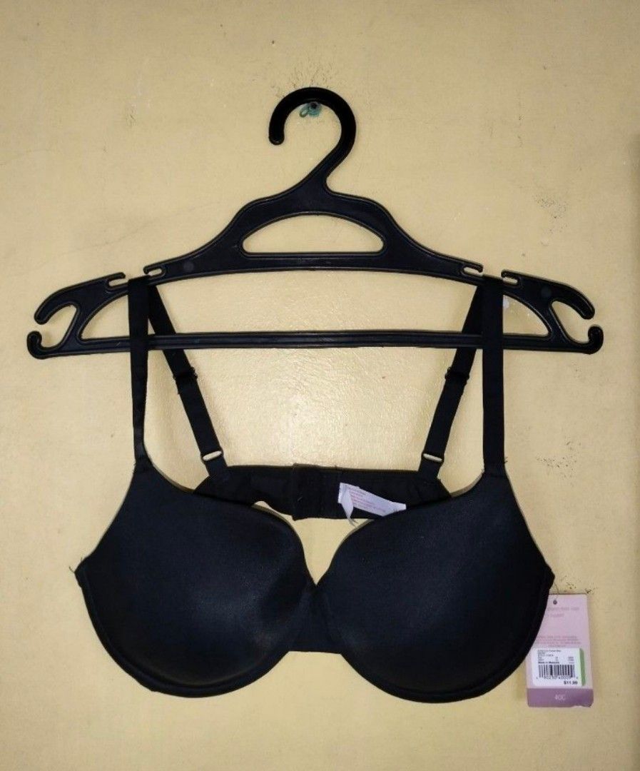 Black Bra Giligan O'Malley Size:40C (Category: Undergarments & Loungewear) located in Navotas City. Submitted by vanilla_sandalwood (Listing ID 1462598686, Image 1). Description: -Brandnew with Tag -Brand: Giligan O'Malley -Size:40C -Color: Black -Regular Pads -Underwire Bra.