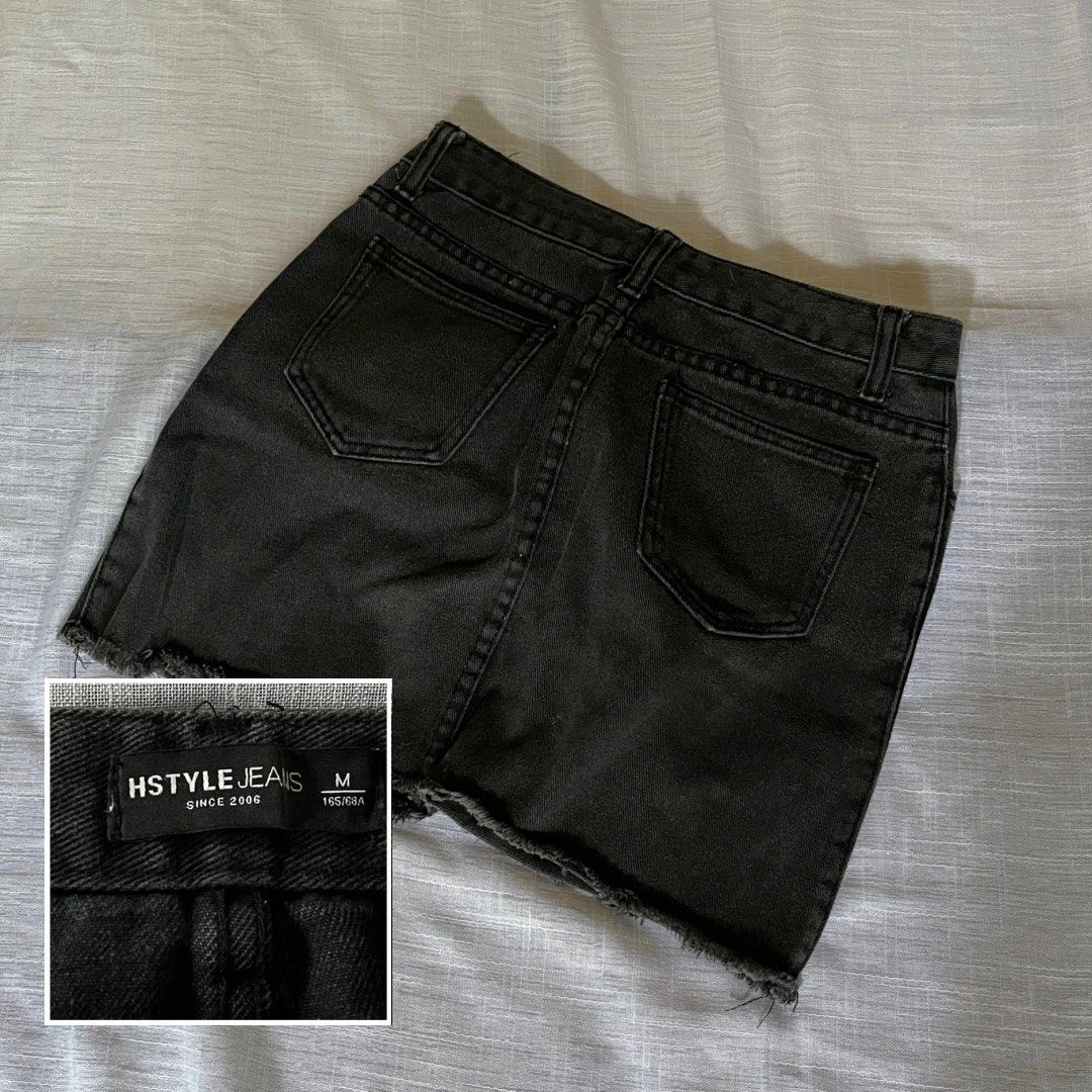 Black denim frayed hem skirt (Category: Skirts) located in Tacloban City. Submitted by deartrunkcloset (Listing ID 1462514932, Image 2). Description: 2 for 160 (check my profile for other listed skirts) Size M (27 waistline) .