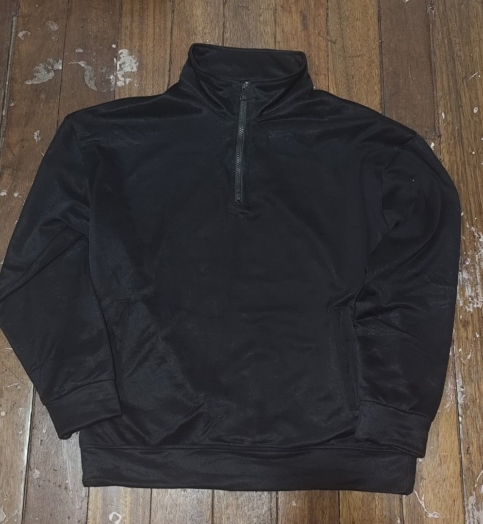 Black Half-Zip Sweater (Category: Coats, Jackets and Outerwear) located in Manila. Submitted by mark_trapero (Listing ID 1462579891, Image 1). Description: Black Half-Zip Sweater Dimes: 24.5x21 (M on tag) No Issues 250 Meetups around Manila only Shipping thru Lalamove (shouldered by buyer).