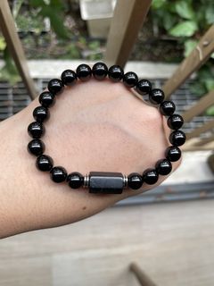 (Category: ) located in . Submitted by crystal_gem_world (Listing ID 1462496571, Image 1). Description: .