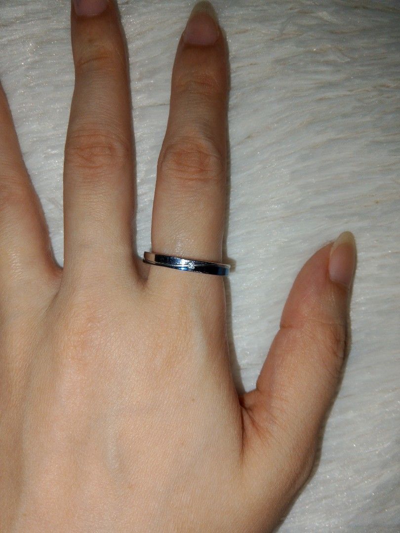 Bless 316L ring (Category: Jewelry) located in Manila. Submitted by jym008 (Listing ID 1462478128, Image 2). Description: 5,489 yen bili ko dito selling for only 380+ sf size 8 pwede sa lalaki or babae super nice in person.