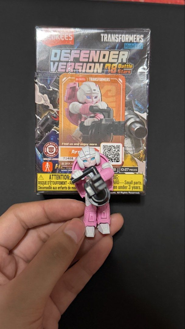 Bloxees Transformers Defender Version Arcee Model Kit (Category: Gundam & Model Kits) located in Caloocan City. Submitted by anikshop (Listing ID 1462639269, Image 2). Description: - Brand new Bloxees Transformers Defender Arcee model kit - Character: Arcee - Piece count: 10-27 pieces - Packaging is still sealed - Ideal for any Transformers fan.