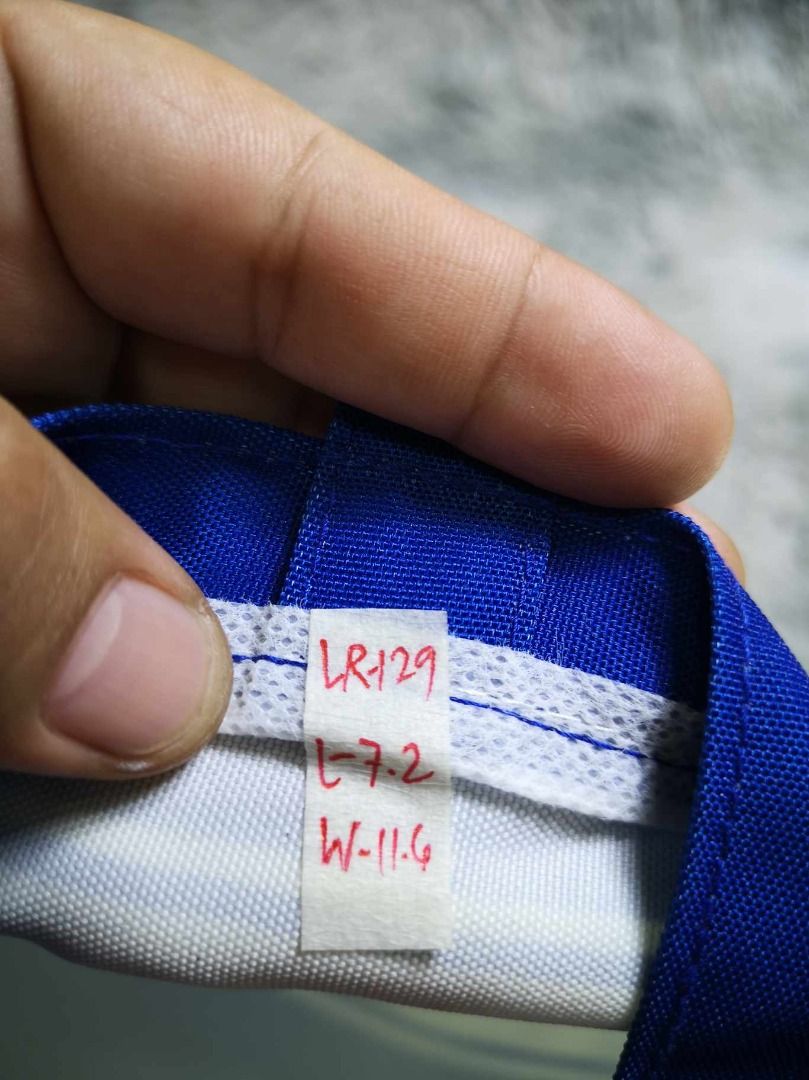 Blue & White Stripe Pattern Tote Bag (Category: Tote Bags) located in Santa Cruz. Submitted by jmy_surplus.2 (Listing ID 1462669402, Image 2). Description: Size ; L - 7.2 W - 11.6 Color ; Blue Type ; Tote Bag Brand ; No brand Material ; Nylon Style ; Stripe Tote Bag LR 129 JMY 1 Batch #221.