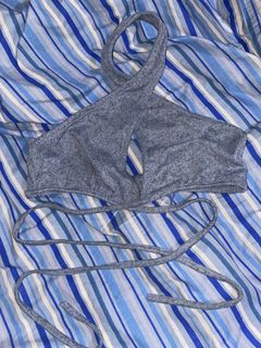 (Category: ) located in . Submitted by fashionangel.222 (Listing ID 1462638228, Image 1). Description: .