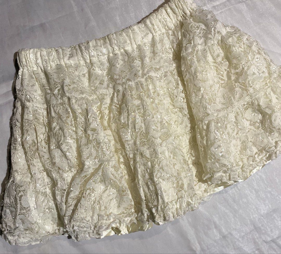 Blue Strive White Lace Mini Skirt (Category: Skirts) located in Paranaque City. Submitted by kuweefindsmnl (Listing ID 1462604909, Image 2). Description: - White lace mini skirt from Blue Strive - Comfortable elastic waistband: fits 24" to 41" waist - Length: 13 inches - Fully lined with a satin slip - Perfect for layering or wearing as is.