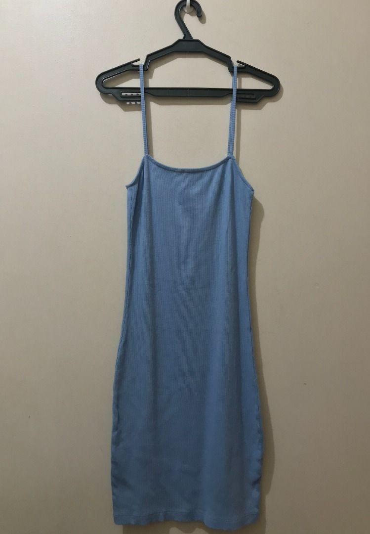 Bodycon Dress (Category: Dresses) located in Cebu City. Submitted by kyotiehamster05 (Listing ID 1462508845, Image 1). Description: s-m.