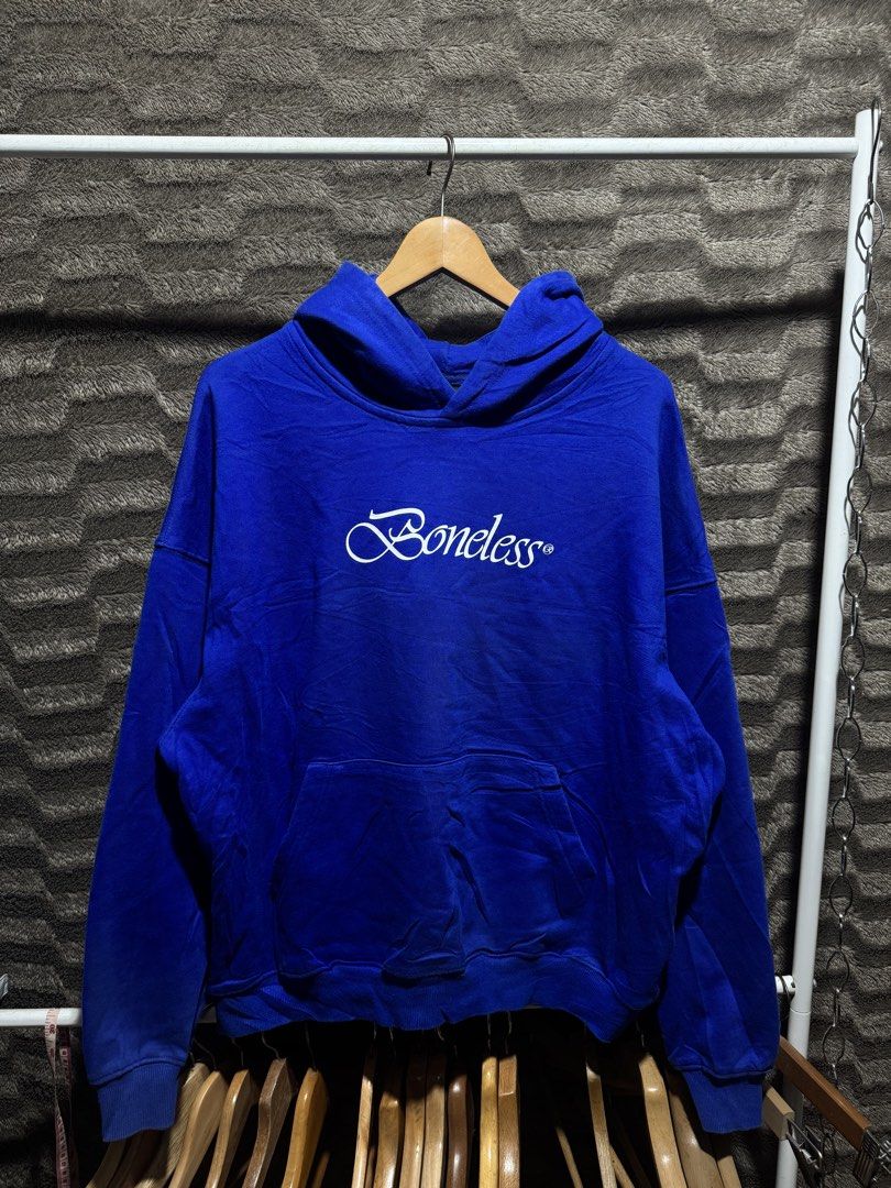 Boneless hoodie (Category: Coats, Jackets and Outerwear) located in Bulacan. Submitted by OG_Domsthrift (Listing ID 1462561924, Image 2). Description: Boneless hoodie As new Oversized fit 26x26 No issue Color rate:10/10.