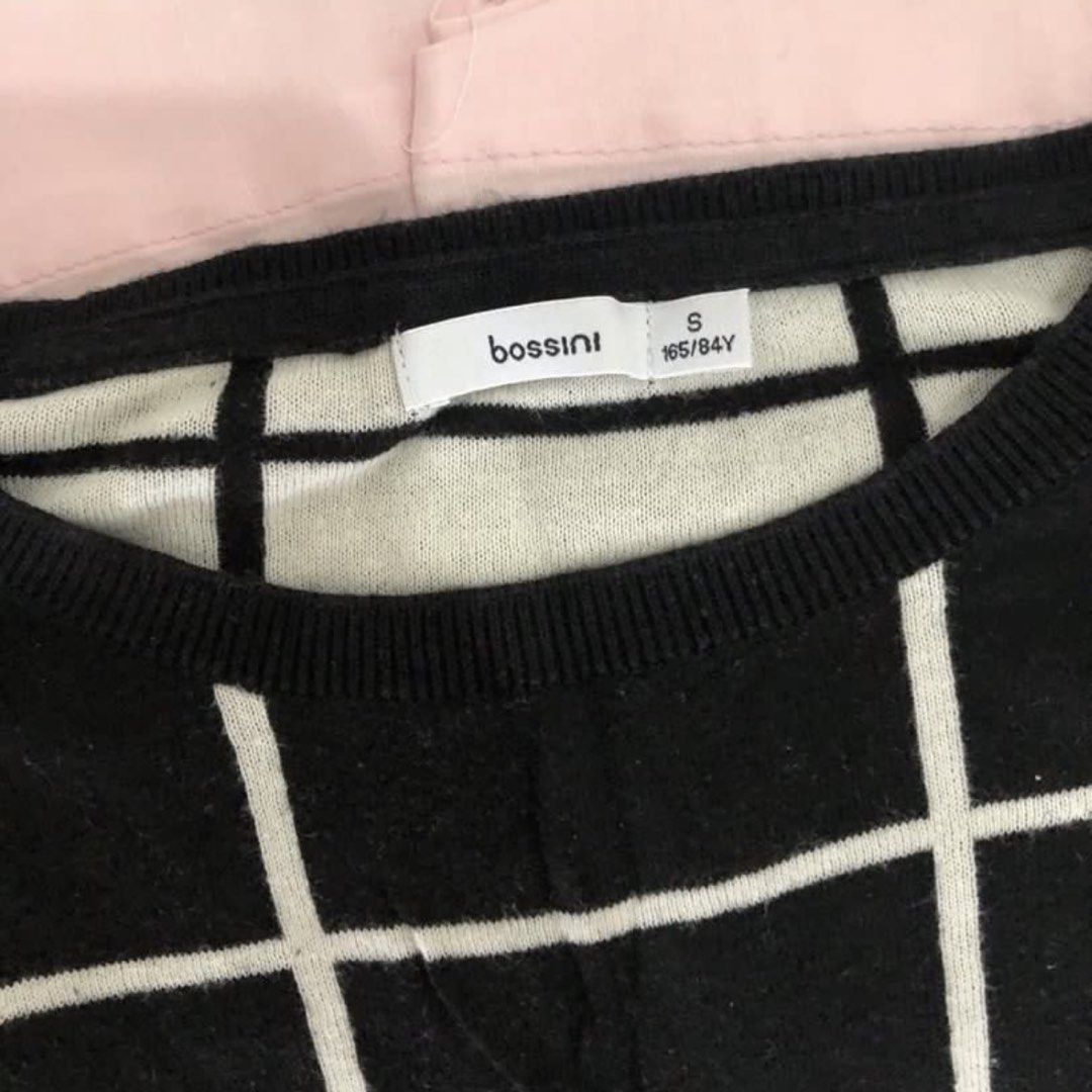 BOSSINI Black Grid Sweater (Category: Coats, Jackets and Outerwear) located in Manila. Submitted by erlaien.ph (Listing ID 1462503717, Image 2). Description: 🏷 BUY NOW: great for fashion & travel! 🧺 RFS: no longer used 🛒 Payment method: GCASH/BANK 📦 Shipping: LALAMOVE or GRAB PM ME FOR MORE INQUIRIES 💌 Check out my profile for other great offers & nice stuffs! Follow me for more! .