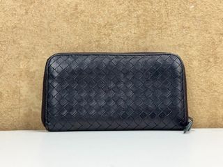 (Category: ) located in . Submitted by luxury_galeries (Listing ID 1462466195, Image 1). Description: .