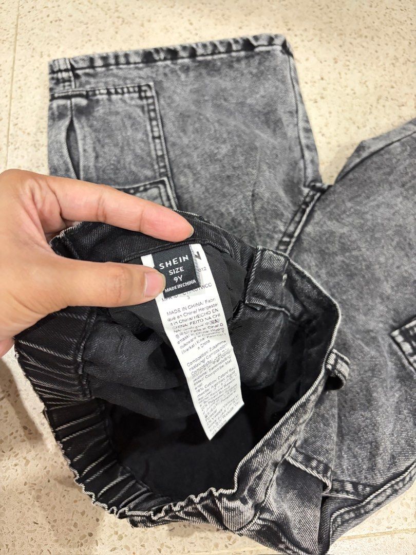 Boys Kids Denim Shorts (Category: Babies & Kids Fashion) located in Manila. Submitted by quaintrelle_ (Listing ID 1462588634, Image 3). Description: ✅ Shein Kids ✅ Black Hard Denim Shorts ✅ Size 9Y on tag ✅ Pristine Condition 10/10 / like new ✅ No flaws, issues at all .