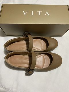 (Category: ) located in . Submitted by vhies_closet24 (Listing ID 1462636537, Image 1). Description: .