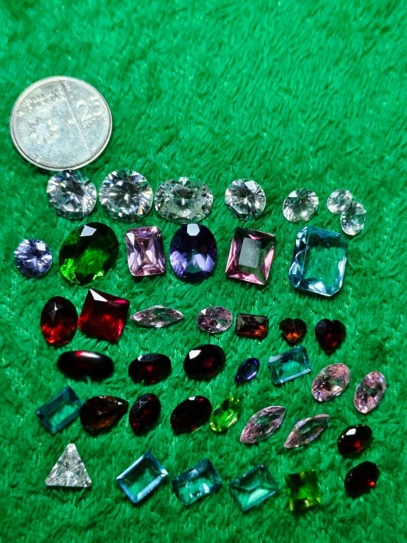 Bulk bundle lot assrtd faceted craft gems (Category: Precious Stones) located in Rizal. Submitted by whitesioma99032 (Listing ID 1462636959, Image 2). Description: 👉42 PCs Assorted faceted craft Gems mixed colors and cuts 👉Selling as bulk not per piece *Disclaimer These did not passed standard natural gemstones testing. 👉Lot Details Total Weight: 16.93Grams Colors: Assorted mix ( Deep Red, Light blue, amethyst purple, light pink, clear white &