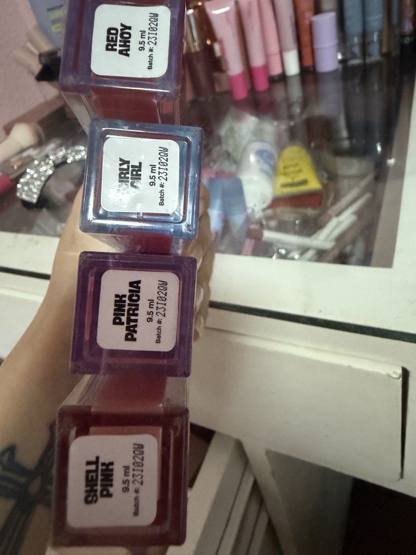 BUNDLE Careline Liquid Blush (Category: Makeup) located in Paranaque City. Submitted by wakeupnmakeup.ph (Listing ID 1462661832, Image 2). Description: Take all Used 1-4x.