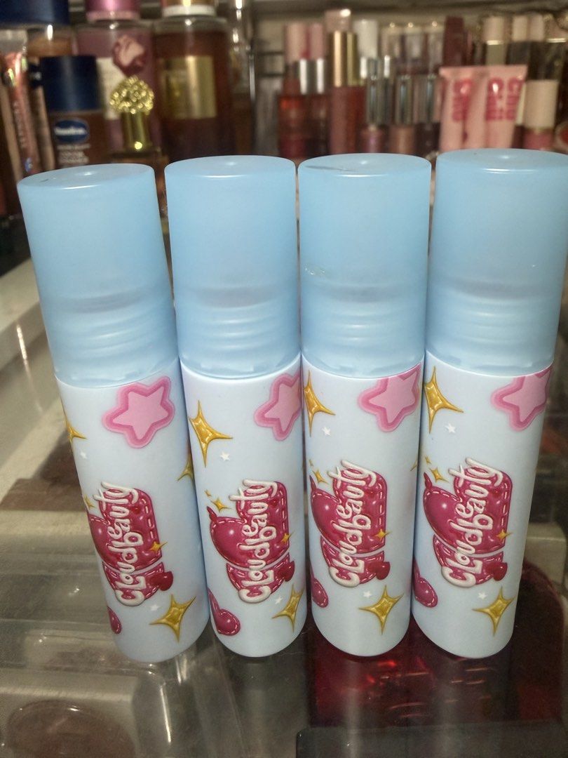 BUNDLE Cloud Beauty lip mousse (Category: Makeup) located in Paranaque City. Submitted by wakeupnmakeup.ph (Listing ID 1462662680, Image 1). Description: Take all.