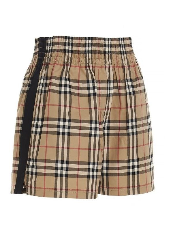 Burberry Checkered Shorts (Category: Shorts) located in Legazpi City. Submitted by rhumbalagu04057 (Listing ID 1462480643, Image 3). Description: - Classic Burberry checkered pattern - Comfortable elastic waistband - Stylish side stripe detail - Two functional back pockets - Ideal for casual outings or lounging - Guaranteed authentic Burberry item.
