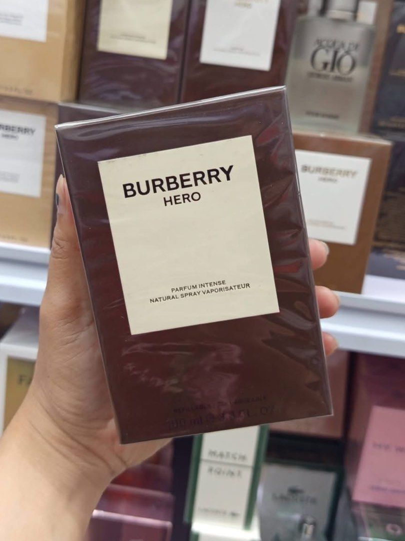 BURBERRY HERO PARFUM INTENSE | PREMIUM QUALITY (Category: Fragrance & Deodorants) located in Quezon City. Submitted by embere_shop (Listing ID 1462448032, Image 1). Description: 📌 Perfect for yourself or as a gift! ✨ Whether you’re treating yourself or looking for a gift for birthdays and any special occasion, this is a great choice. 💗 The scent is very close to 0G and long-lasting, perfect if you want something that smells premium without goin