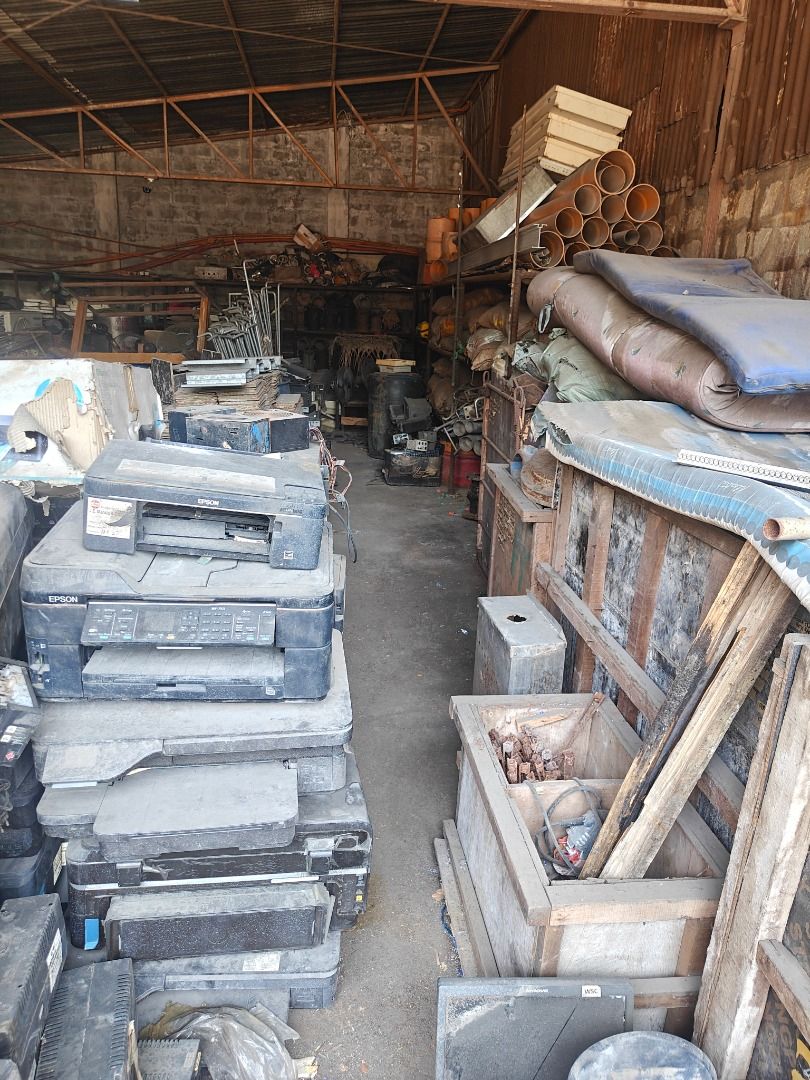 Buyer of Computers, Desktop, Monitors, CPU, Aircon, Server (Category: Looking For) located in Manila. Submitted by scrap.buyer_4 (Listing ID 1462463557, Image 3). Description: Turn Your Trash into Cash ! 🗑️💰👍 Buyer of Scrap items/Defective For Dispose Offices, Warehouses, Companies moved out hauling, Establishment, Schools Please send picture/list to review via email scrapbuyer2015@yahoo.com or n u m b e r: 09178935104 We accept the following 