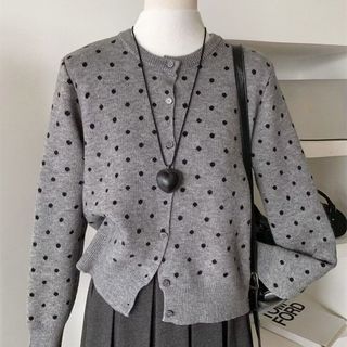 (Category: ) located in . Submitted by thecloset.enaa (Listing ID 1462618792, Image 1). Description: .
