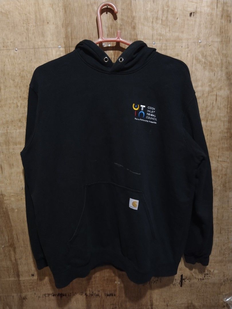 CARHARTT K121 BLK (Category: Coats, Jackets and Outerwear) located in Iloilo. Submitted by raydelcanomay (Listing ID 1462616862, Image 1). Description: CARHARTT K121 BLK Size - XL on tag Dimes - W27 L30 Colorate - 9.2 Condition - Good Tags - complete (Authentic) Issue - Bleach stain, pinhole sa pocket side, missing lace and minimal namumuti sa hood Price - 350!.