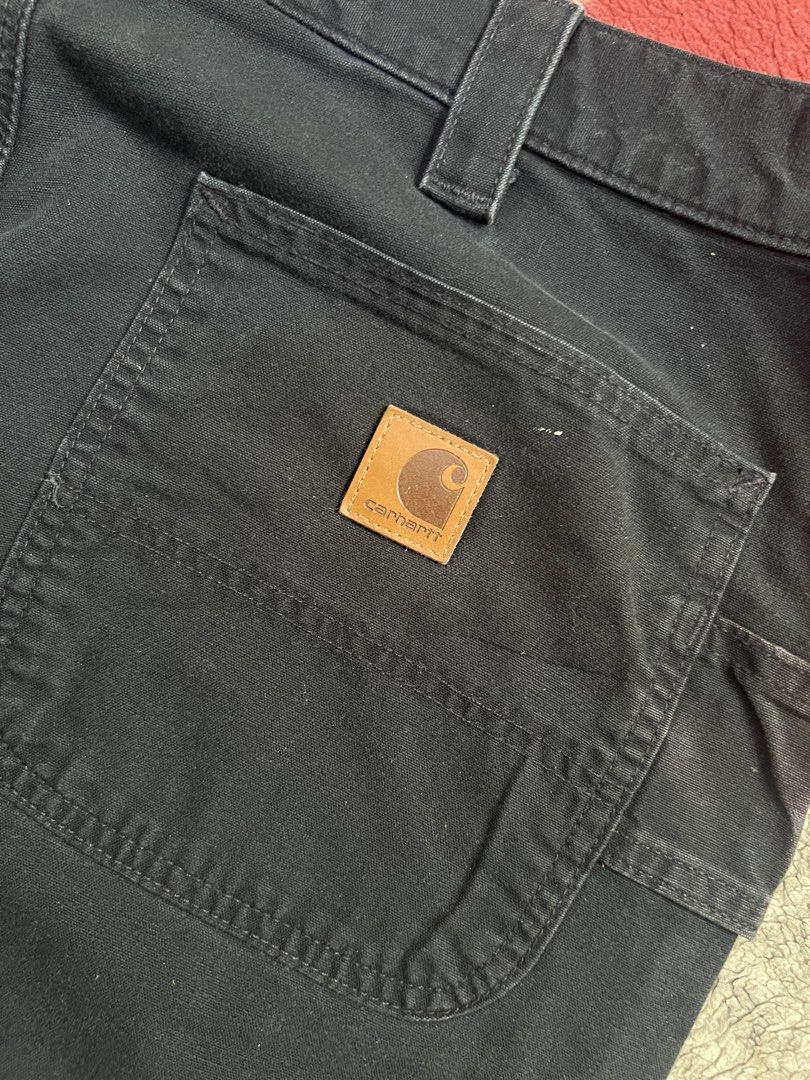 CARPENTER PANTS (Category: Jeans) located in Manila. Submitted by classicthrift_ph (Listing ID 1462525544, Image 3). Description: B151 BLK CARPENTER PANTS✨ BLK✨ 📍DIMENSION! * WICTH: 35 * LENGTH: 41 * LEG O: 9.5.