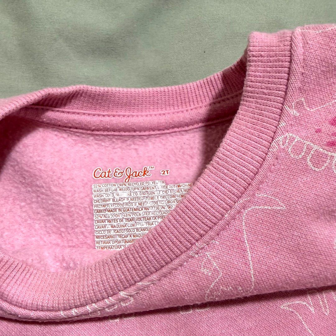 Cat & Jack Sweatshirt 2Y (Category: Babies & Kids Fashion) located in Las Pinas. Submitted by mieshy (Listing ID 1462606907, Image 2). Description: .