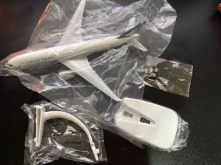 （分類：）位於 。 由 burger_0115 提交（商品編號 1462651605，圖片 1）。簡介： 。