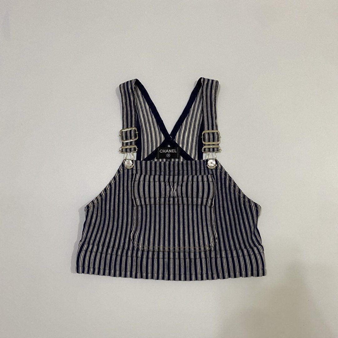 Chanel - Denim Cotton - Vest (Category: Others Tops) located in Cavite. Submitted by pastseas0n_ (Listing ID 1462574315, Image 1). Description: Chanel - Denim Cotton - Vest Size : 36 FLAT MEASUREMENTS Width : 15 inches Length : 17 inches 9.5/10 CONDITION Denim cotton CC chest Logo Made in Italy.