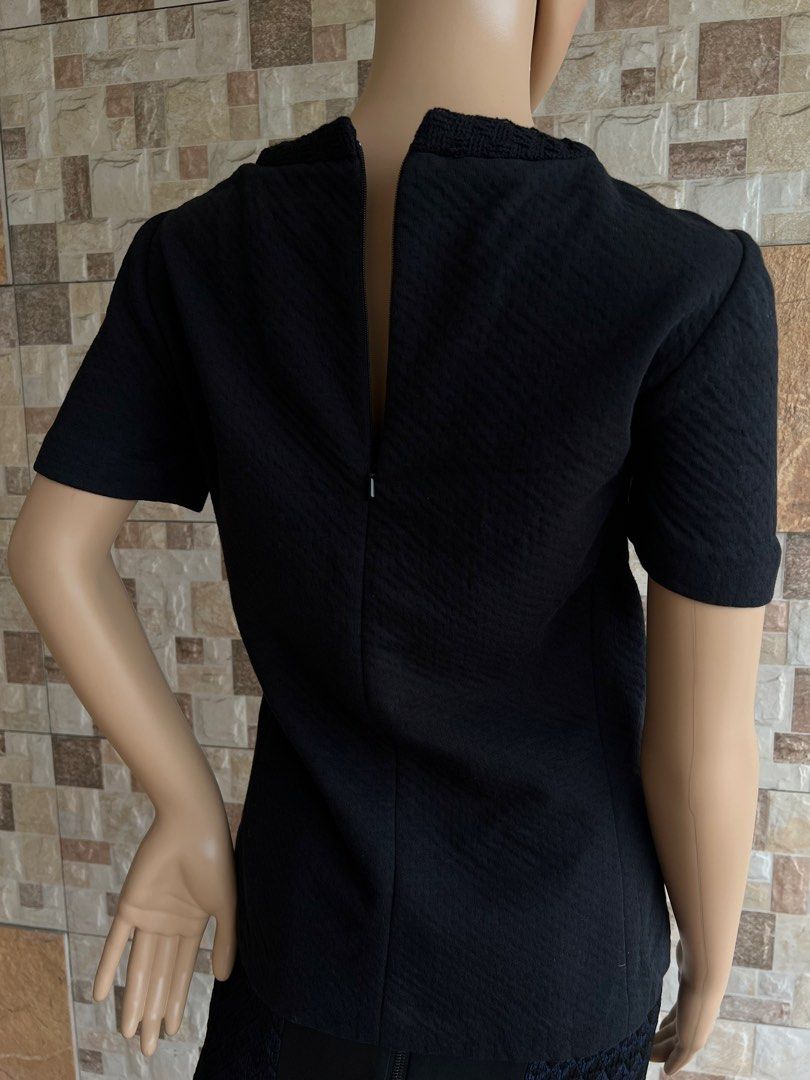 CHANEL - UNIFORM T SHIRT (Category: Shirts) located in Bacolod City. Submitted by timelessbyjosh (Listing ID 1460250589, Image 3). Description: BEST FOR CASUAL OUTFITS SIZE : 36 ACTUAL COLOR : BLACK COLOR RATE : 10 OUT OF 10 CONDITION : NEAR NEW MATERIAL : 59 % POLYESTER & 41 % COTTON MADE IN : CHINA FLAWS : NONE DIMENSIONS LENGTH - 24 WIDTH - 17 MEASUREMENT TAKEN WHILE LAYING FLAT. PLEASE COMPARE THE MEASUREMENT WITH YOUR GARMENT. .