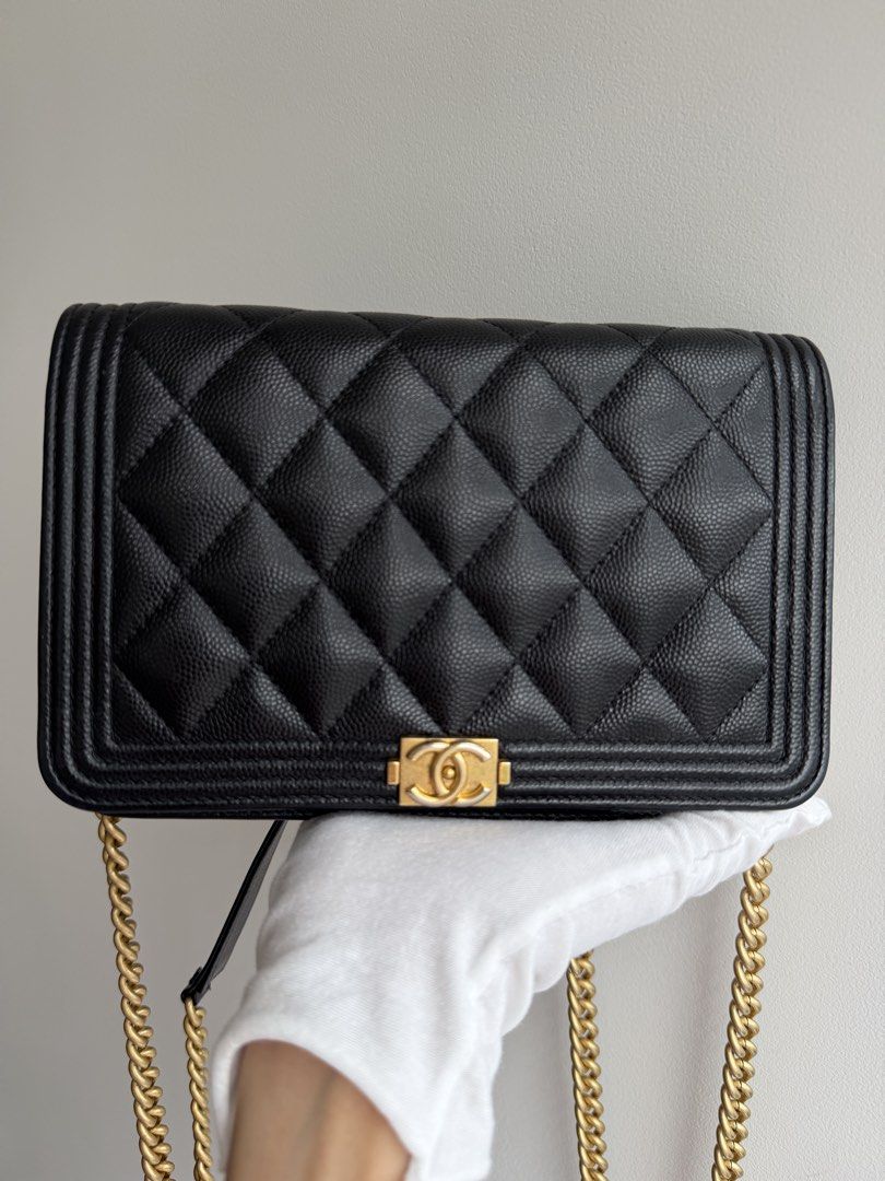 CHANEL LE BOY WOC CAVIAR (Category: Luxury Bags & Wallets) located in Makati City. Submitted by theladyluxxe (Listing ID 1462476051, Image 2). Description: SELLING LOW‼️ ✨CHANEL BOY WOC BLACK GHW CAVIAR✨ Very Good Condition Series 30 Rank AB Slight tarnish on hardware which is a normal sign of use No stuffings Comes with provided dust bag, box & Legit grails certificate 🏷️ 140k Only! Open for 3 months layaway 270k 💳 MOP: BPI/Bank Transfer/Gcash