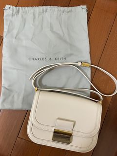 （分類：）位於 。 由 simple_shopping 提交（商品編號 1462603612，圖片 1）。簡介： 。