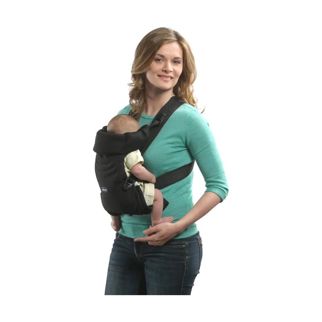 Chicco EasyFit Baby Carrier 0m+ (Category: Carriers & Slings) located in Manila. Submitted by onlinegarageph (Listing ID 1462441895, Image 3). Description: - Chicco EasyFit baby carrier - Suitable from birth (0m+) - M-position for baby's comfort - International Hip Dysplasia Institute certified - Easy to put on and adjust - Ideal for keeping baby close while on the go.