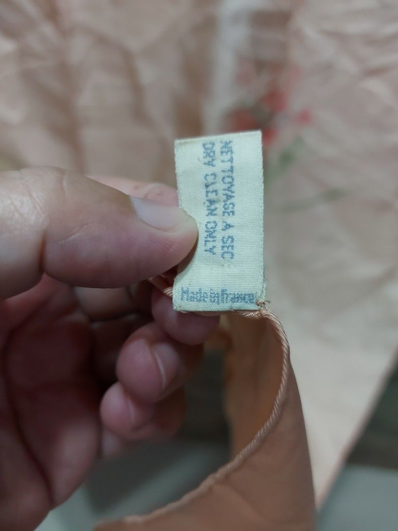 Christian dior scarf (Category: Scarves) located in Quezon City. Submitted by threetwotwo2ndaccount (Listing ID 1462593533, Image 3). Description: christian dior scarf made in france with wash tag hand rolled edges size: 34"×34" bawal sa maselan bawal sa barat.