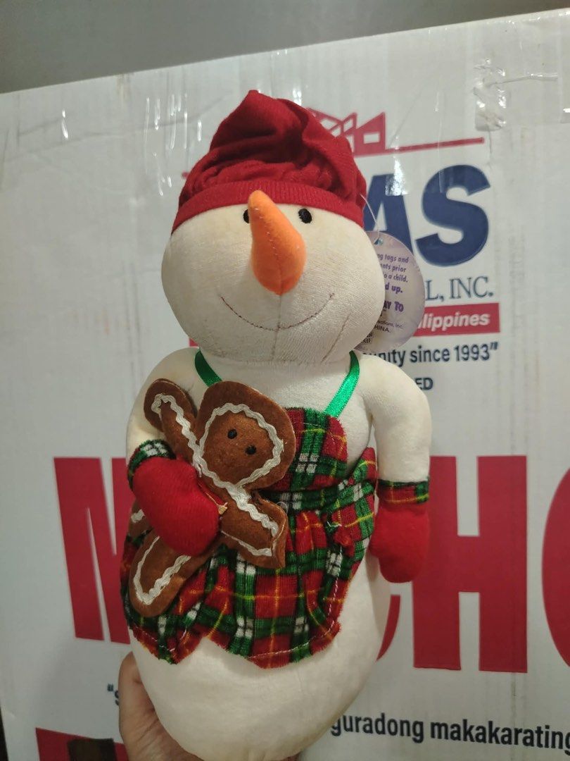 Christmas Decorations snowman (Category: Occasions & Party Supplies) located in Manila. Submitted by dcs_collection (Listing ID 1462448236, Image 3). Description: From U.S.