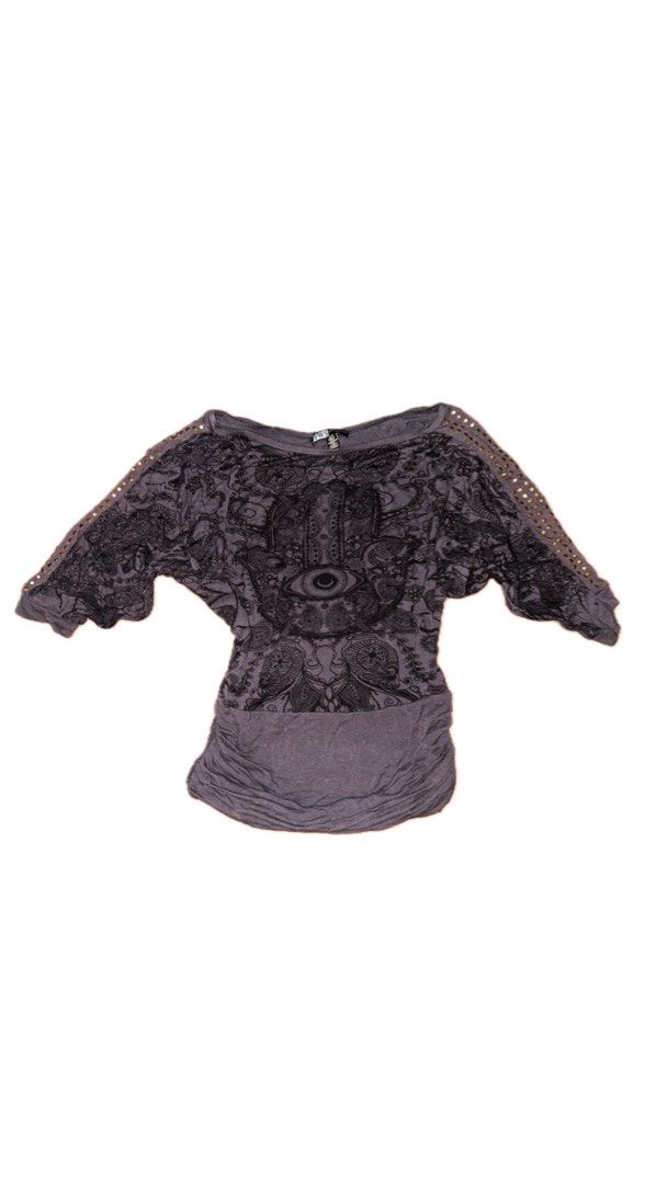 Cinched Alternative Top (Category: Shirts) located in Taguig. Submitted by weidhen (Listing ID 1462563659, Image 1). Description: .