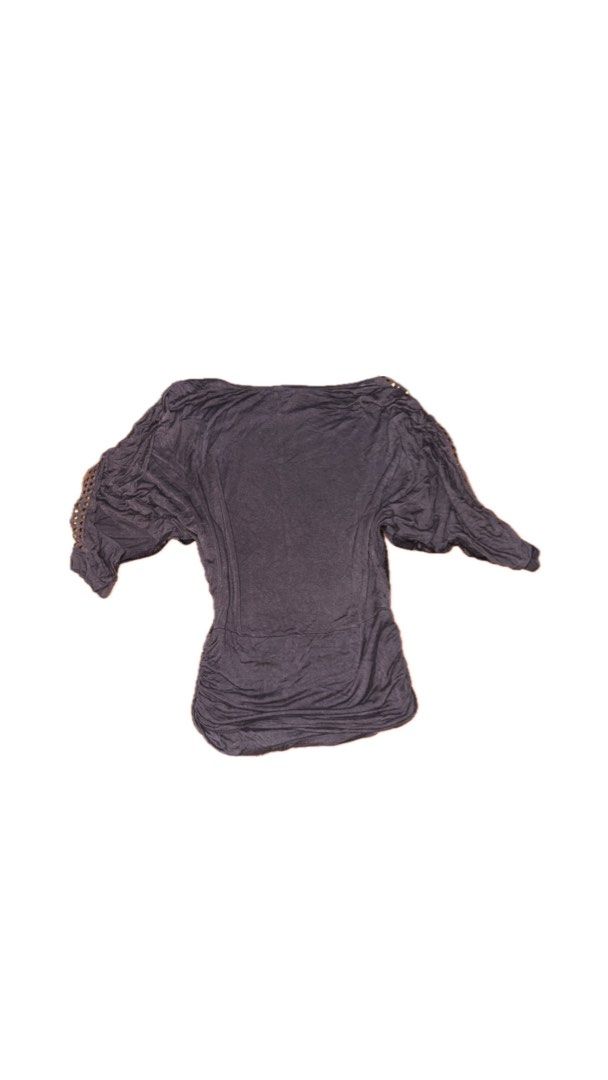 Cinched Alternative Top (Category: Shirts) located in Taguig. Submitted by weidhen (Listing ID 1462563659, Image 2). Description: .