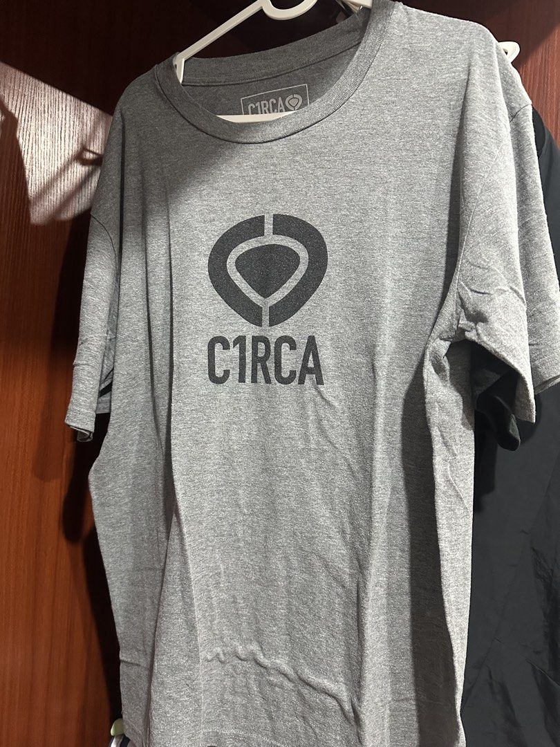 CIRCA Grey T-Shirt Size XL (Category: Tshirts & Polo Shirts ) located in Calamba. Submitted by treb_c (Listing ID 1462562802, Image 1). Description: - Brand: CIRCA - Color: Grey - Size: XL - Material: Comfortable Cotton - Features: CIRCA logo graphic on front - Style: Casual, everyday wear Calamba area Rfs: decluttering.