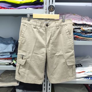 (Kategori: ) berada di . Dikirim oleh pride_secondhand (ID iklan 1462566458, Gambar 1). Deskripsi: .