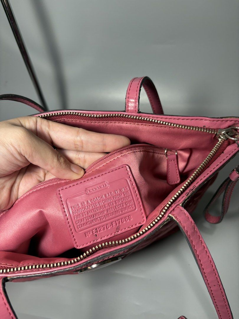 coach pink tote bag nylon (Category: Tote Bags) located in Manila. Submitted by cocorua.bags (Listing ID 1462601569, Image 3). Description: ˚₊‧꒰ა ♡ CCH PINK NYLON ♡ ໒꒱ ‧₊˚ 💰 ₱2,800 — AVAILABLE PRELOVED 📩 Message us for details & inquiries. First to pay! ୨ৎ CONDITION DETAILS • Needs cleaning, signs of usage sa leather lining (PLEASE CHECK ALL THE DETAILS OF THE BAG PICTURES ARE ALREADY POSTED, ZOOM AND INSPECT.) [Pre-owned item — please expect n