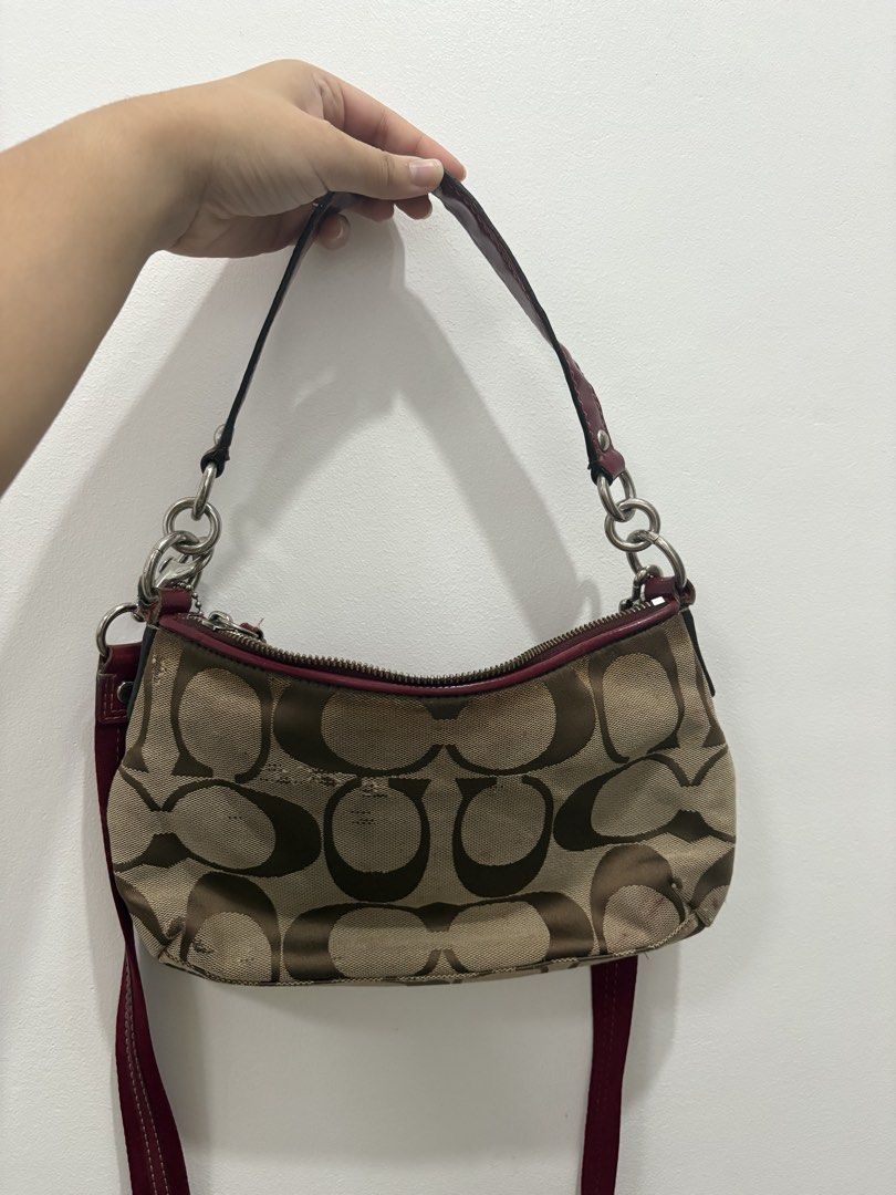 Coach Signature Stripe Demi Red (Category: Luxury Bags & Wallets) located in Angeles City. Submitted by jeonsaceee (Listing ID 1462580061, Image 2). Description: - Authentic - Issue: Rubs DM if interested! LOC: Pampanga MOP: Gcash MOD: Jnt/ Lalamove.