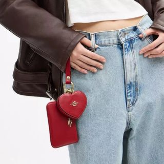 (Category: ) located in . Submitted by the.real.love.elle (Listing ID 1462443931, Image 1). Description: .