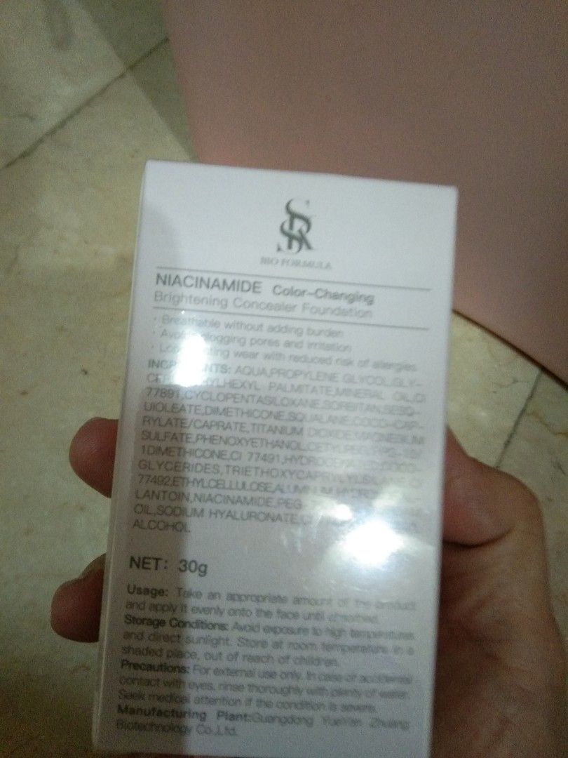 Concealer foundation (Category: Makeup) located in Quezon City. Submitted by eidorableshop (Listing ID 1462451151, Image 2). Description: .