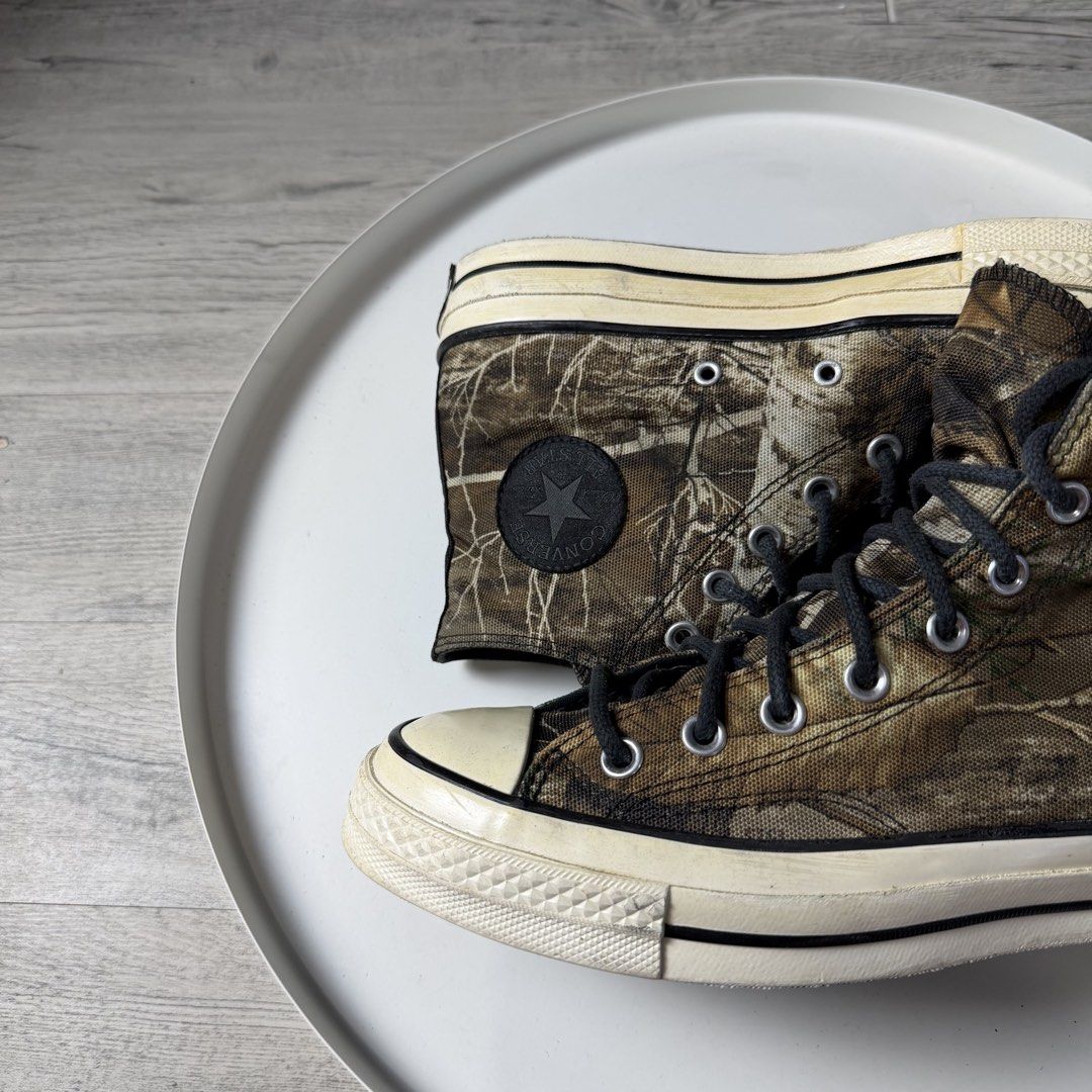 Converse x Real Tree (Category: Sneakers) located in Manila. Submitted by wornagainstudios2 (Listing ID 1462645370, Image 2). Description: .