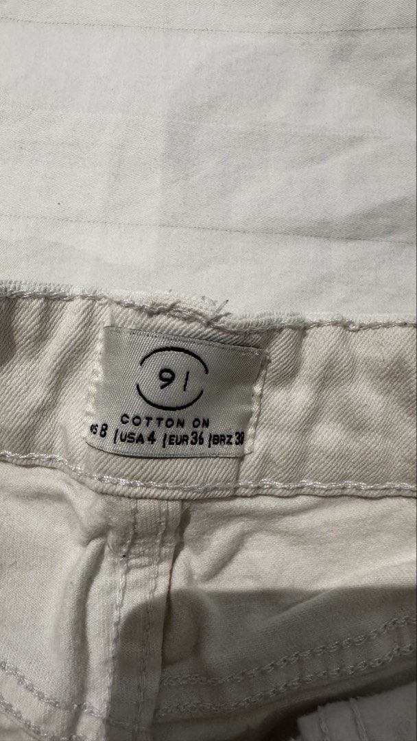 Cotton On white denim shorts (Category: Shorts) located in Muntinlupa City. Submitted by champange101 (Listing ID 1462458858, Image 2). Description: Pre loved! Size shown in photo No when worn photos Check out my other listings! ✨💗.